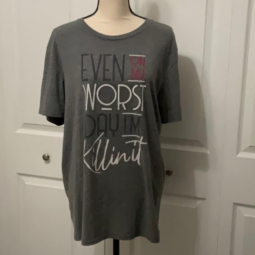 Live Outside the Limits Crew Neck Short Sleeve Tee, XL, Gray